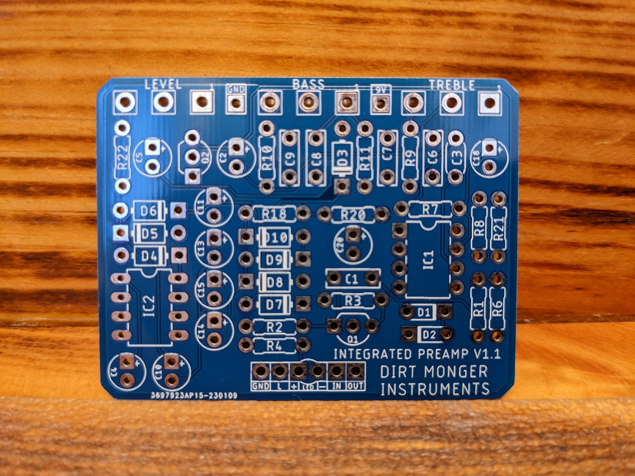 TC Integrated Preamp DIY PCB Clone – Dirt Monger Instruments